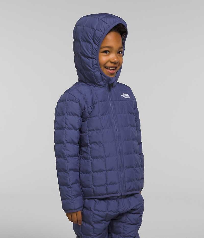 The North Face Reversible ThermoBall™ Kukuletalı Aşağı Ceket Erkek Çocuk Mavi | ISTANBUL NHBO